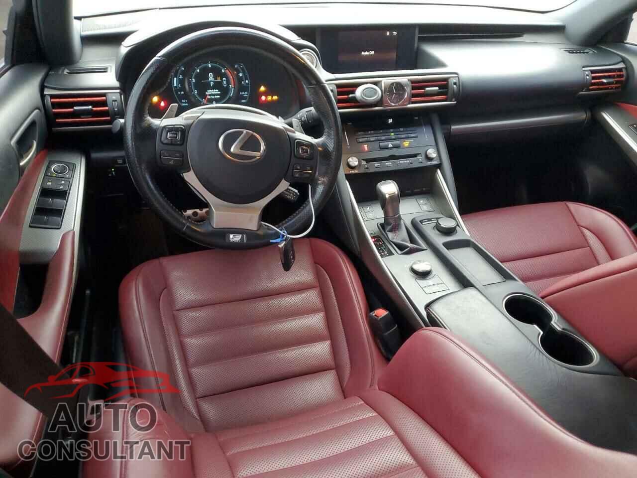 LEXUS IS 2017 - JTHBA1D27H5053153