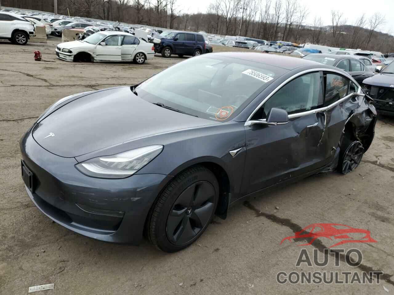 TESLA MODEL 3 2018 - 5YJ3E1EA0JF045335