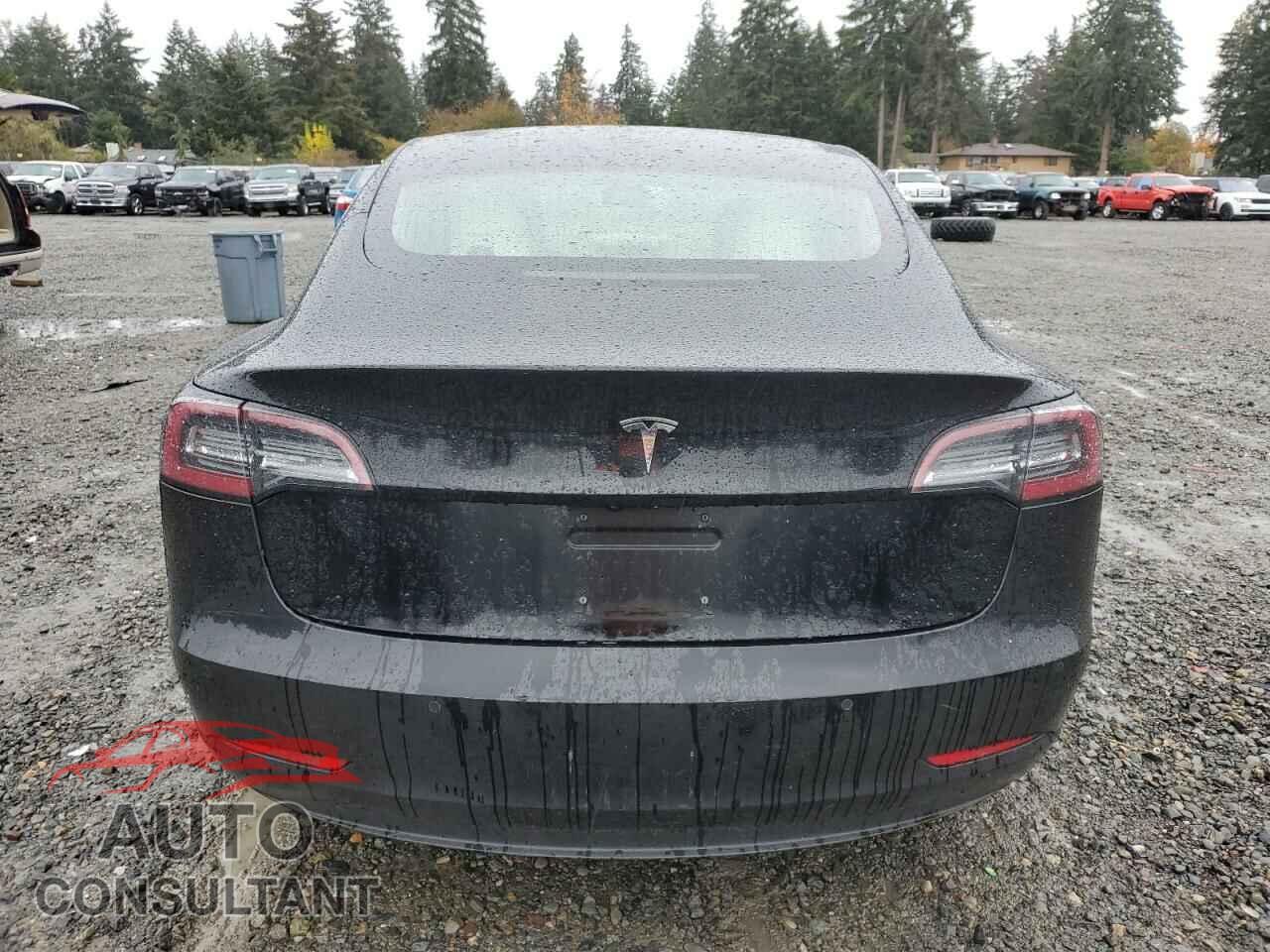 TESLA MODEL 3 2018 - 5YJ3E1EA4JF155224