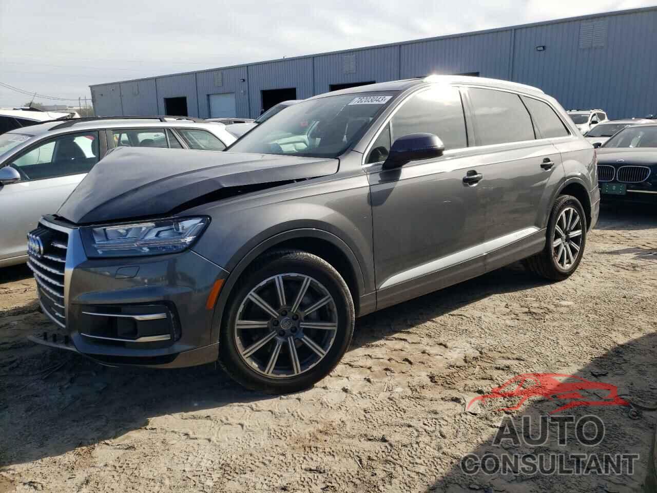 AUDI Q7 2018 - WA1LAAF73JD048942