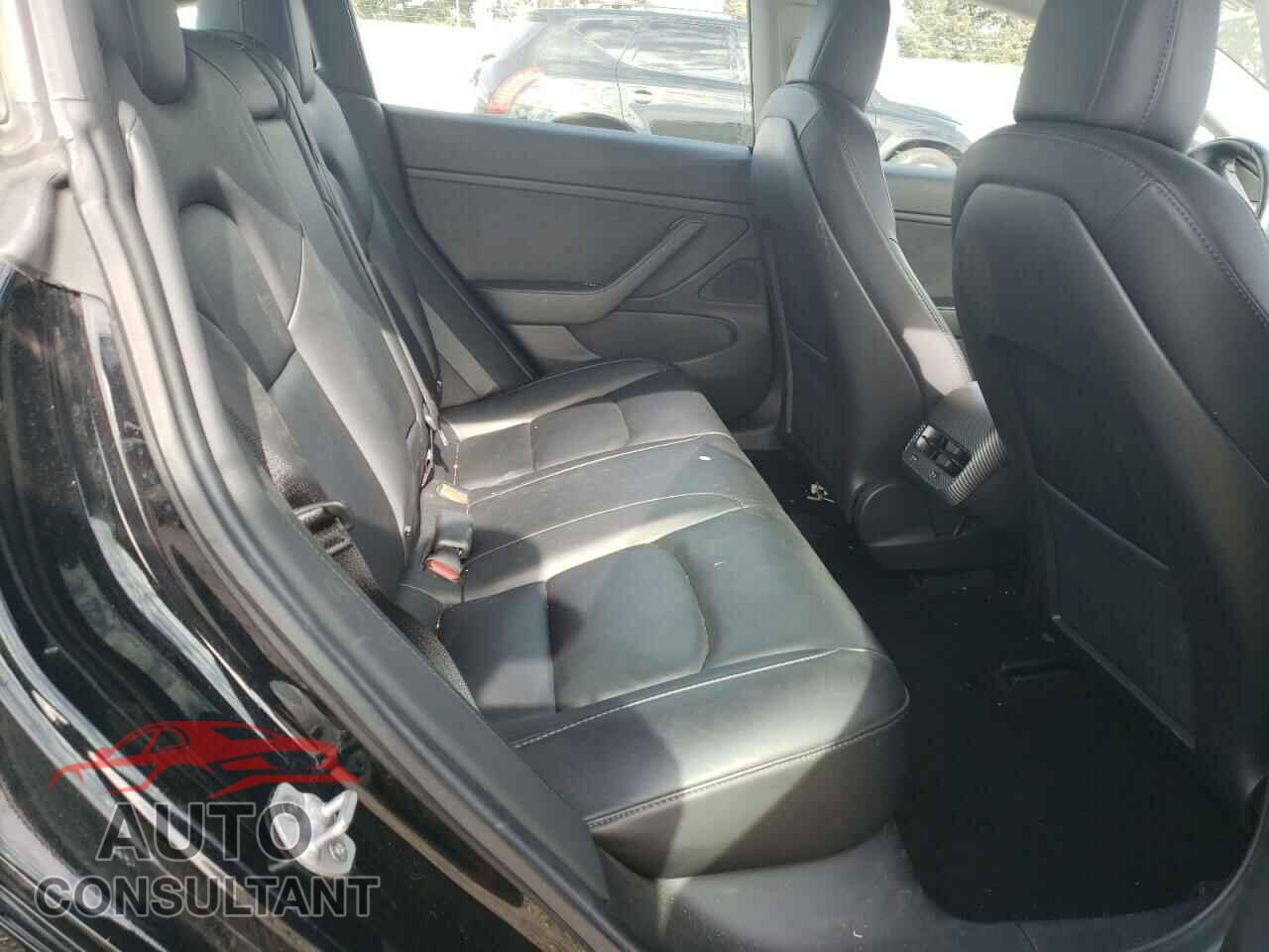 TESLA MODEL 3 2018 - 5YJ3E1EA9JF172133