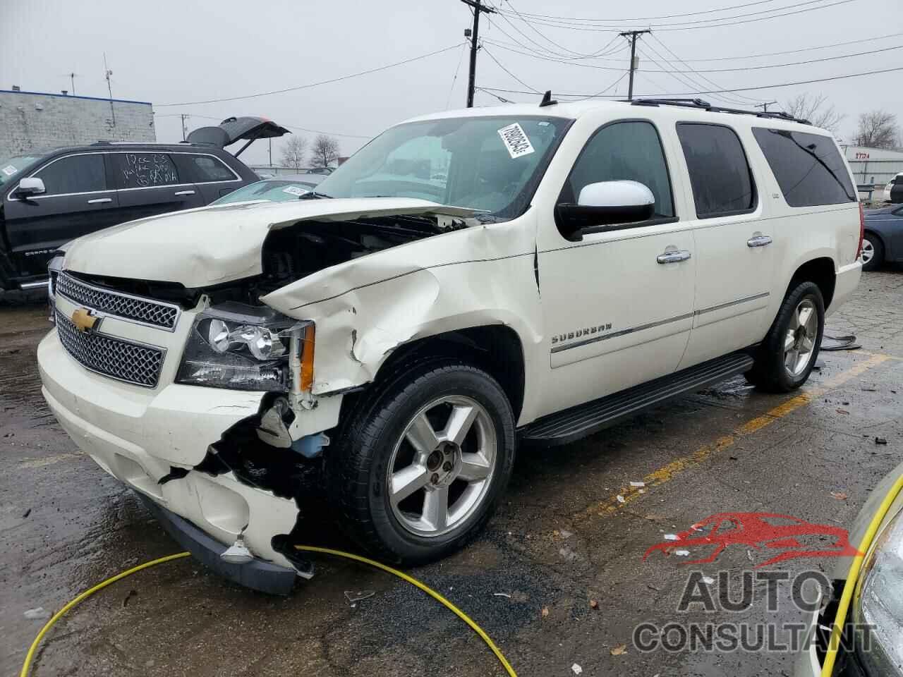 CHEVROLET SUBURBAN 2011 - 1GNSKKE3XBR270120