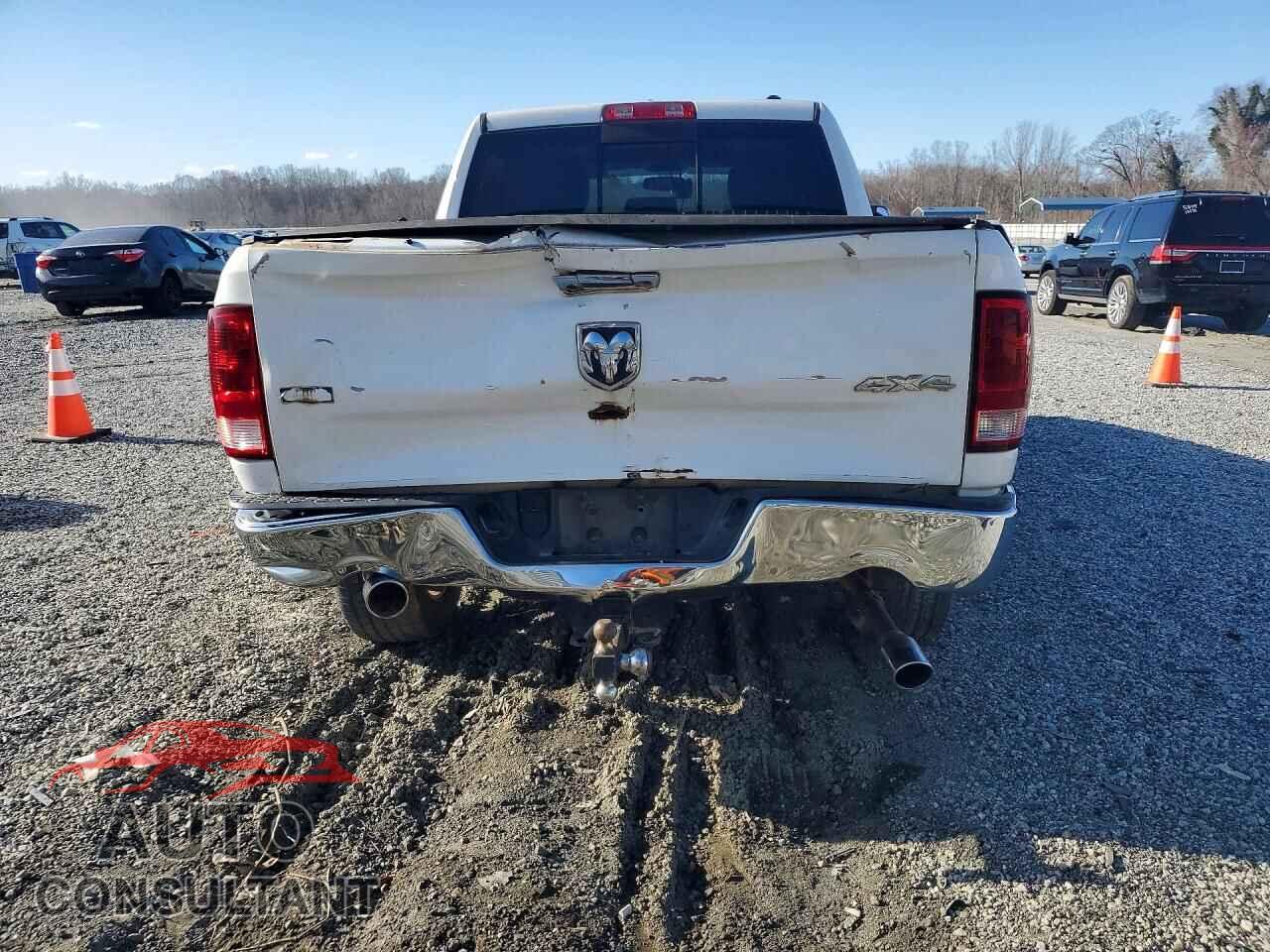 DODGE RAM 1500 2012 - 1C6RD7NT0CS115365