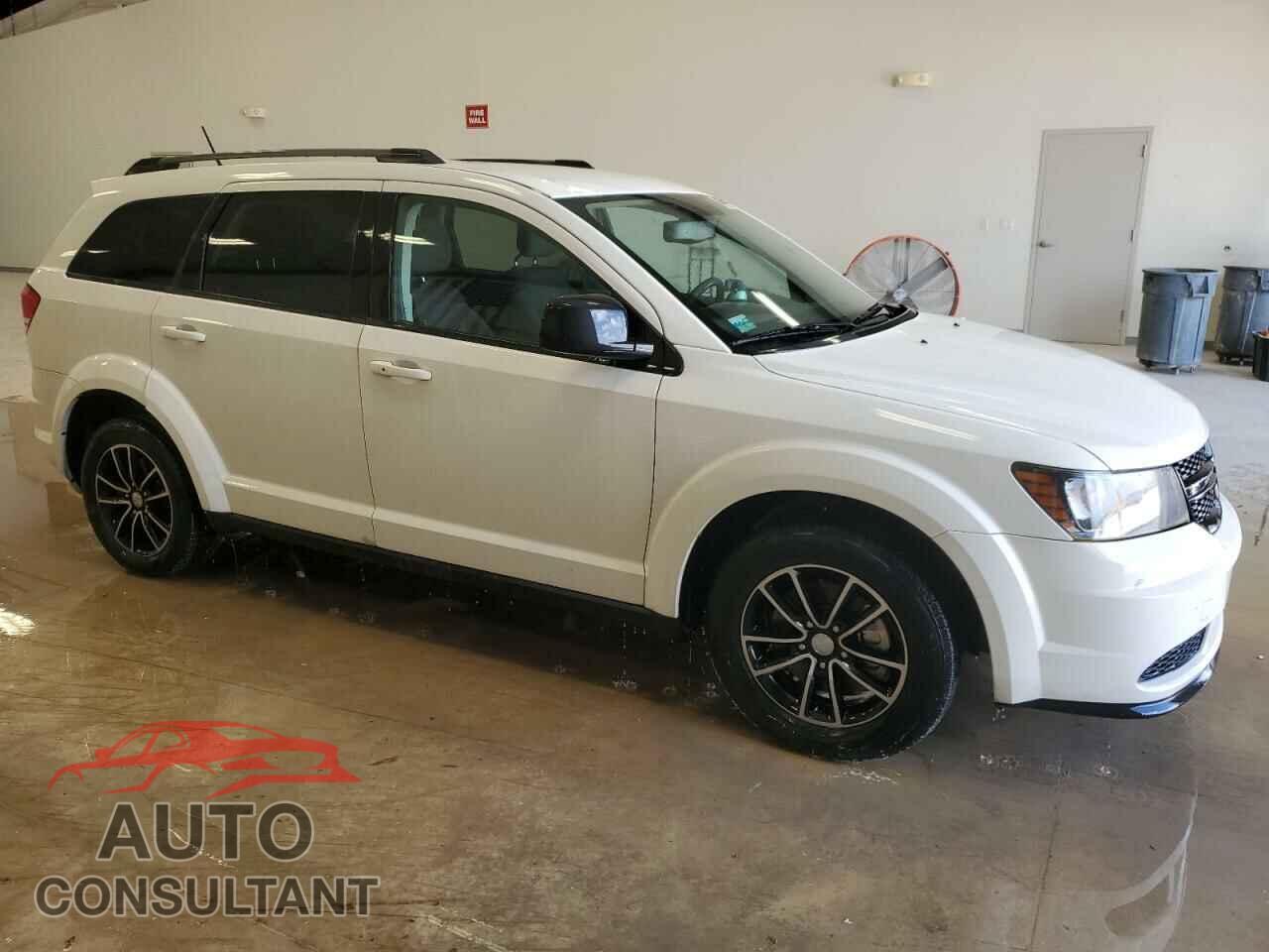 DODGE JOURNEY 2017 - 3C4PDCAB7HT630231