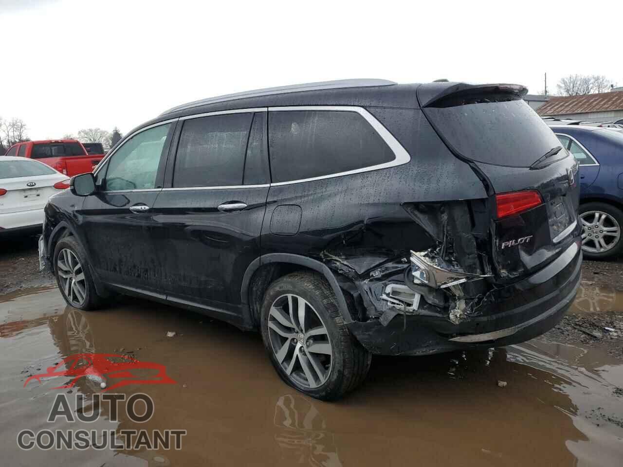 HONDA PILOT 2017 - 5FNYF6H07HB105348