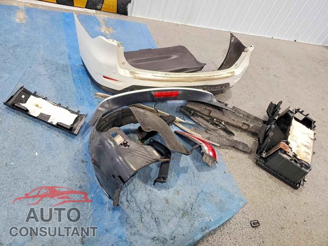 NISSAN PATHFINDER 2014 - 5N1AR2MM8EC692013