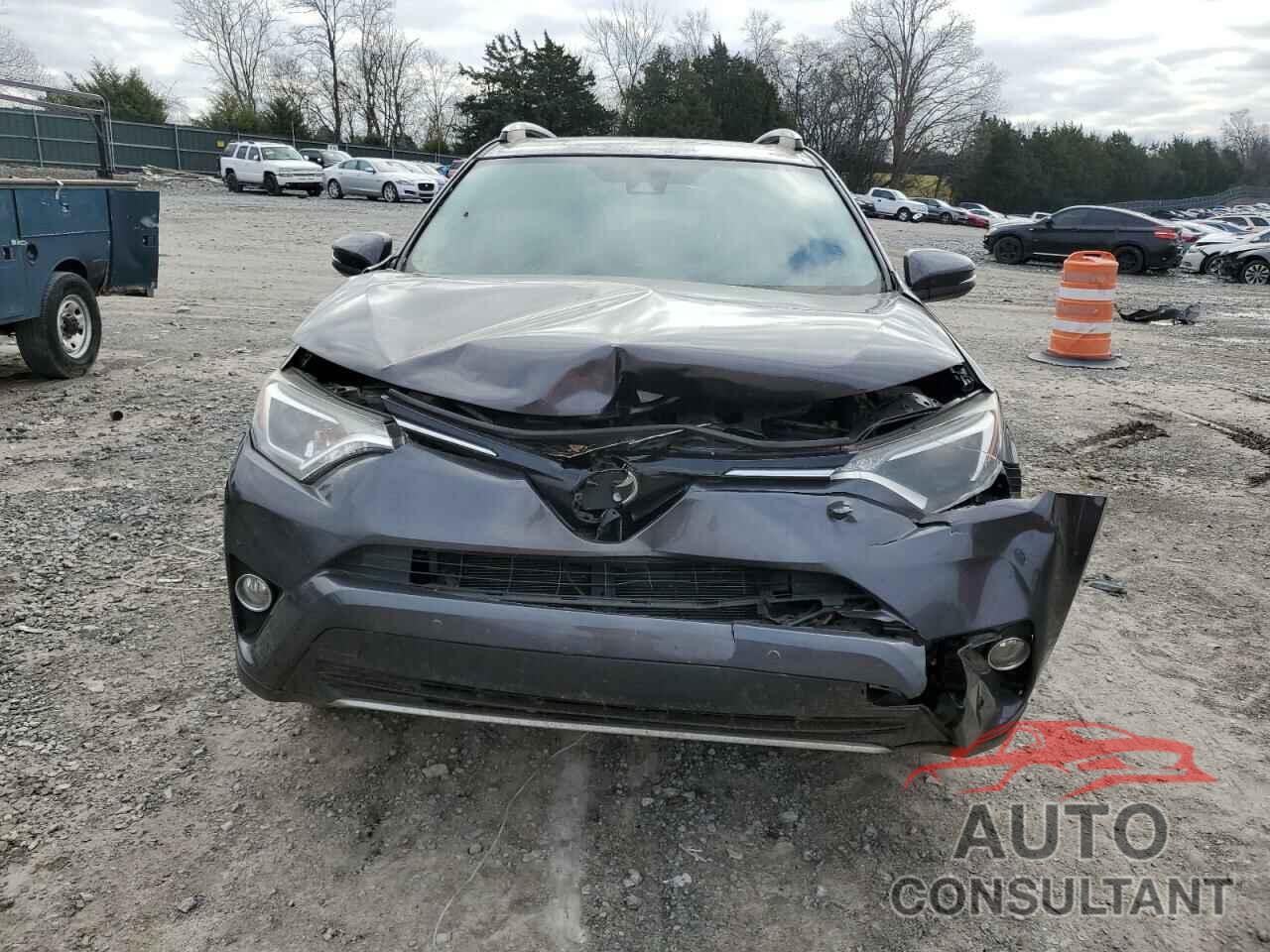 TOYOTA RAV4 2017 - JTMRFREV0HJ135712