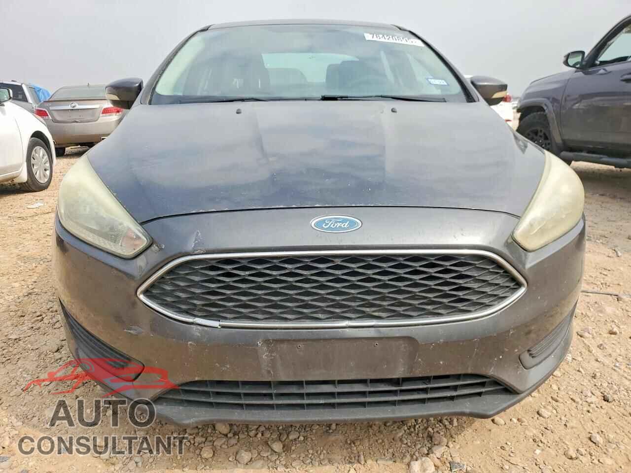 FORD FOCUS 2017 - 1FADP3F26HL237244