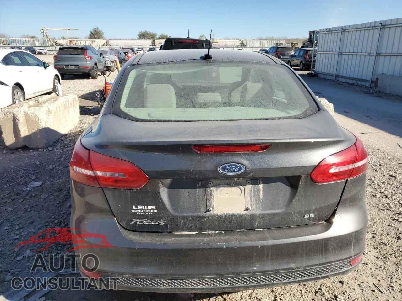 FORD FOCUS 2017 - 1FADP3F20HL225963