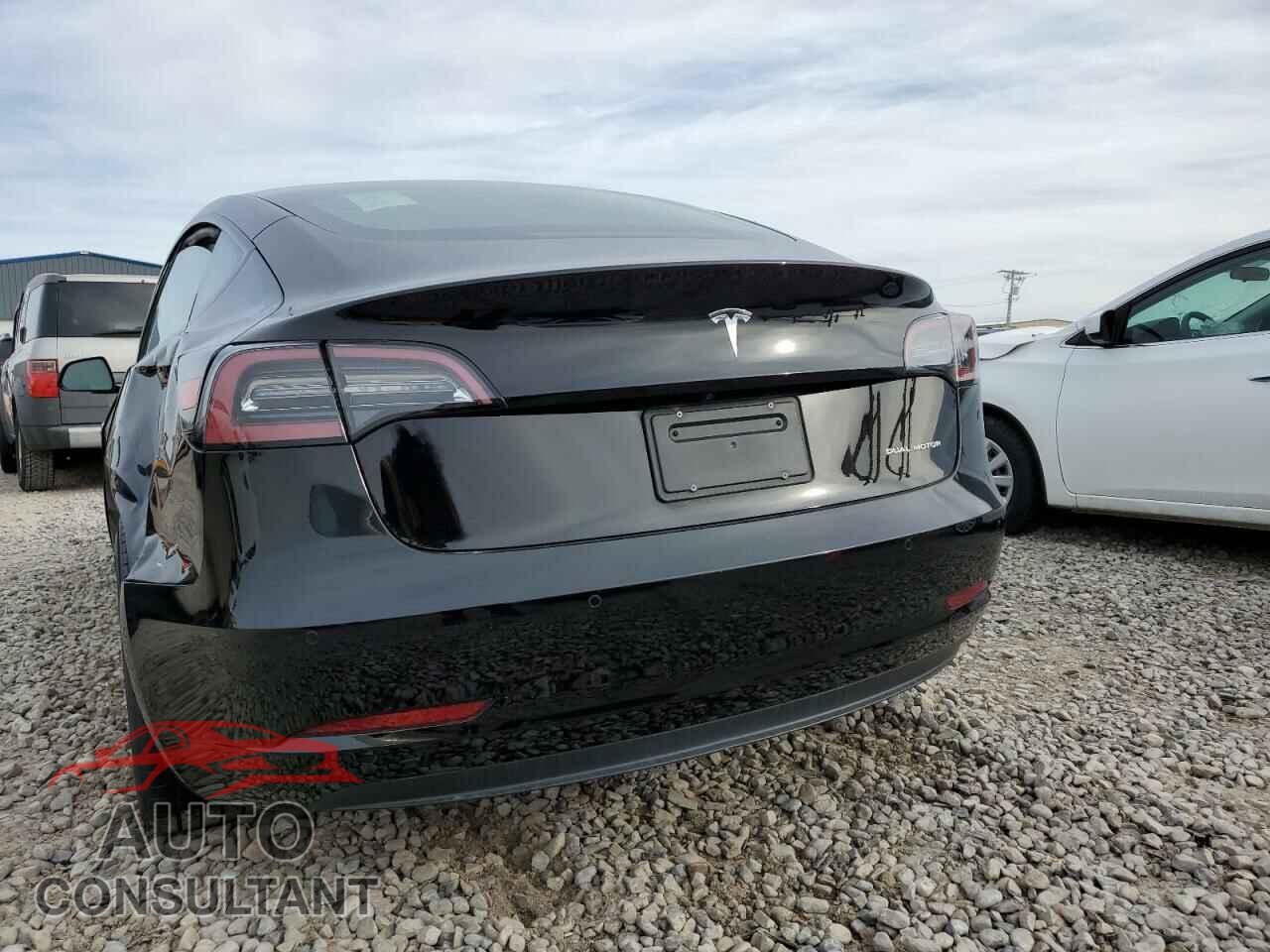 TESLA MODEL 3 2022 - 5YJ3E1EB2NF187927