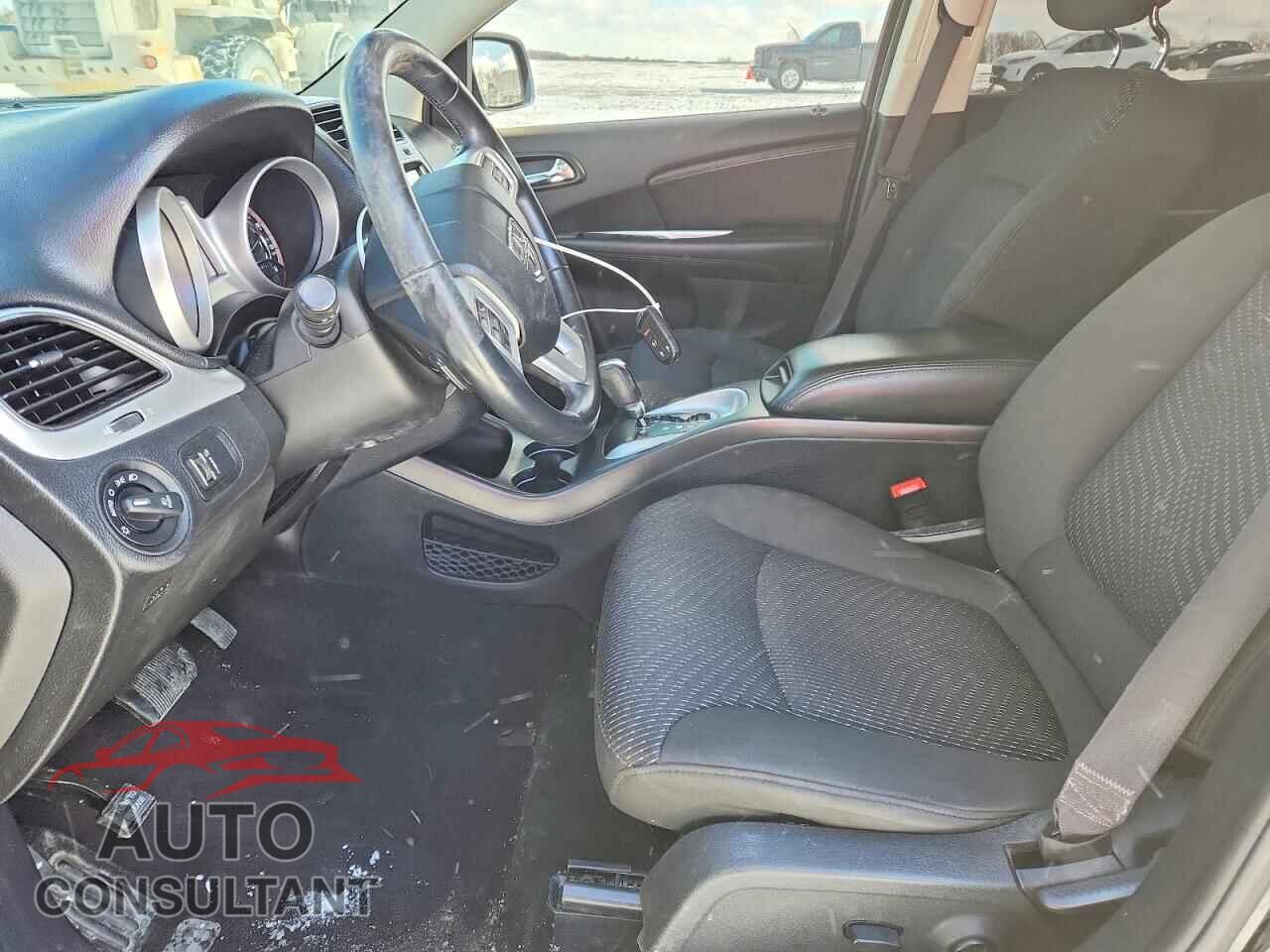 DODGE JOURNEY 2017 - 3C4PDCCG5HT539581