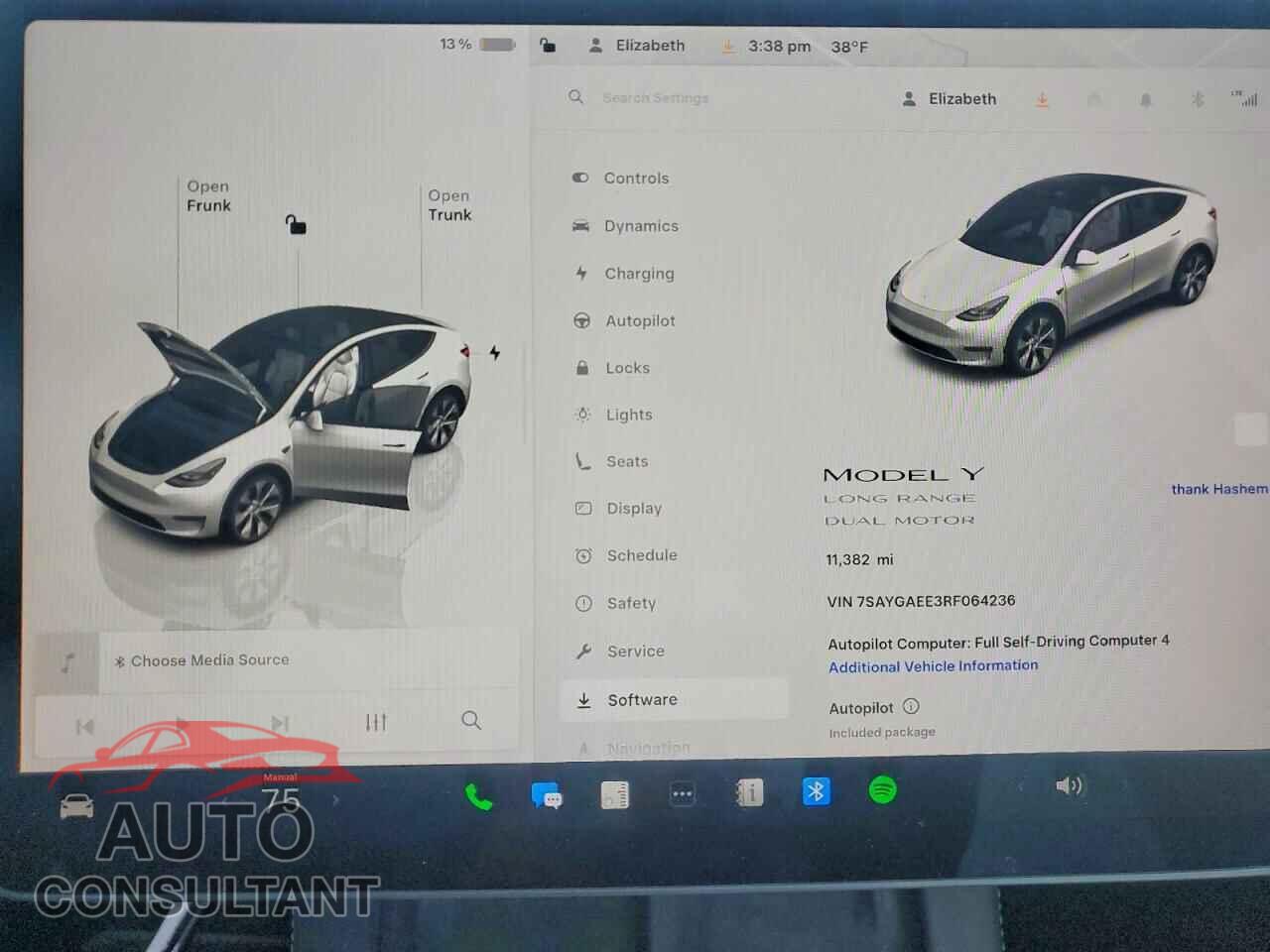 TESLA MODEL Y 2024 - 7SAYGAEE3RF064236