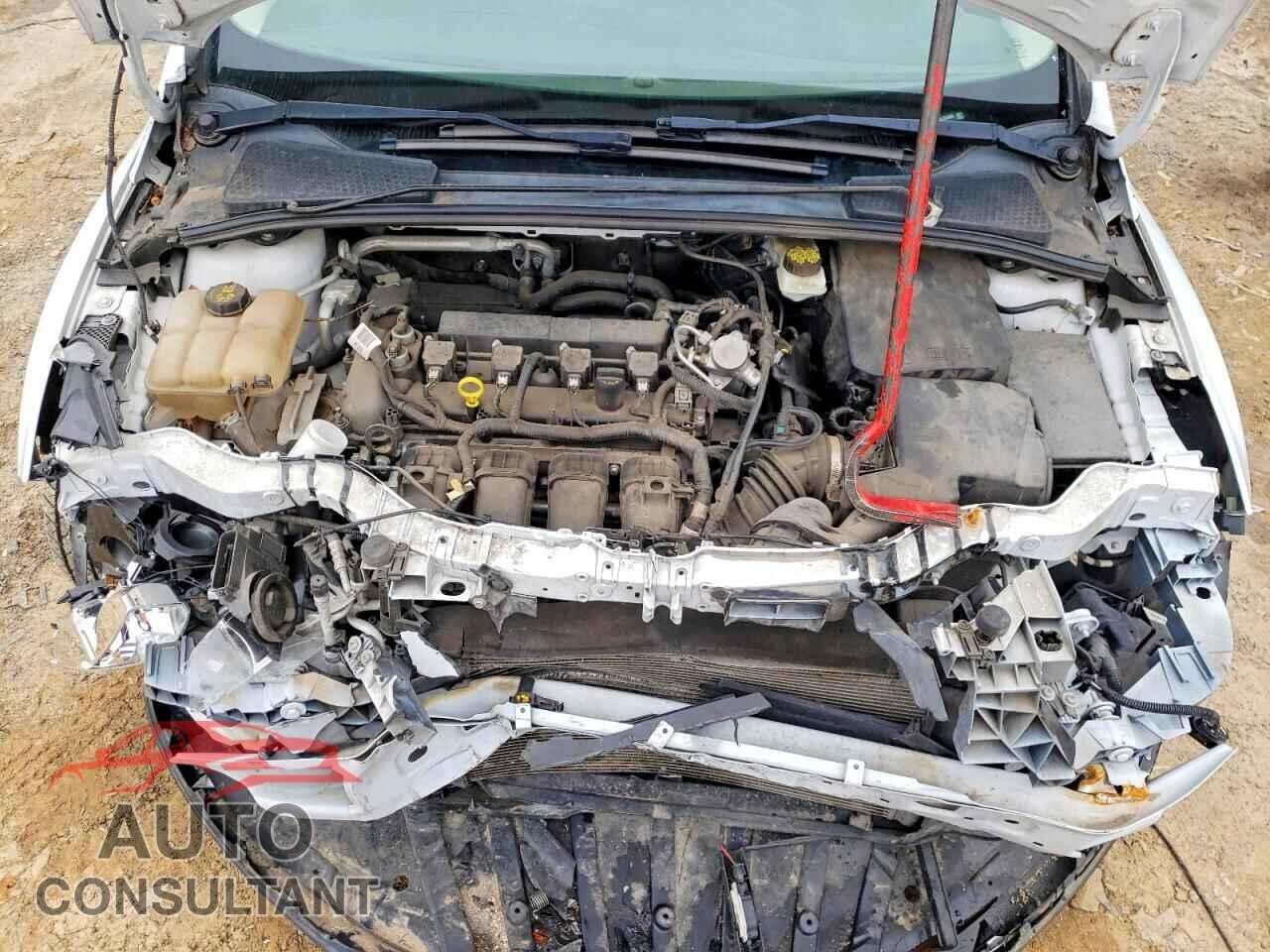 FORD FOCUS 2017 - 1FADP3E20HL254493