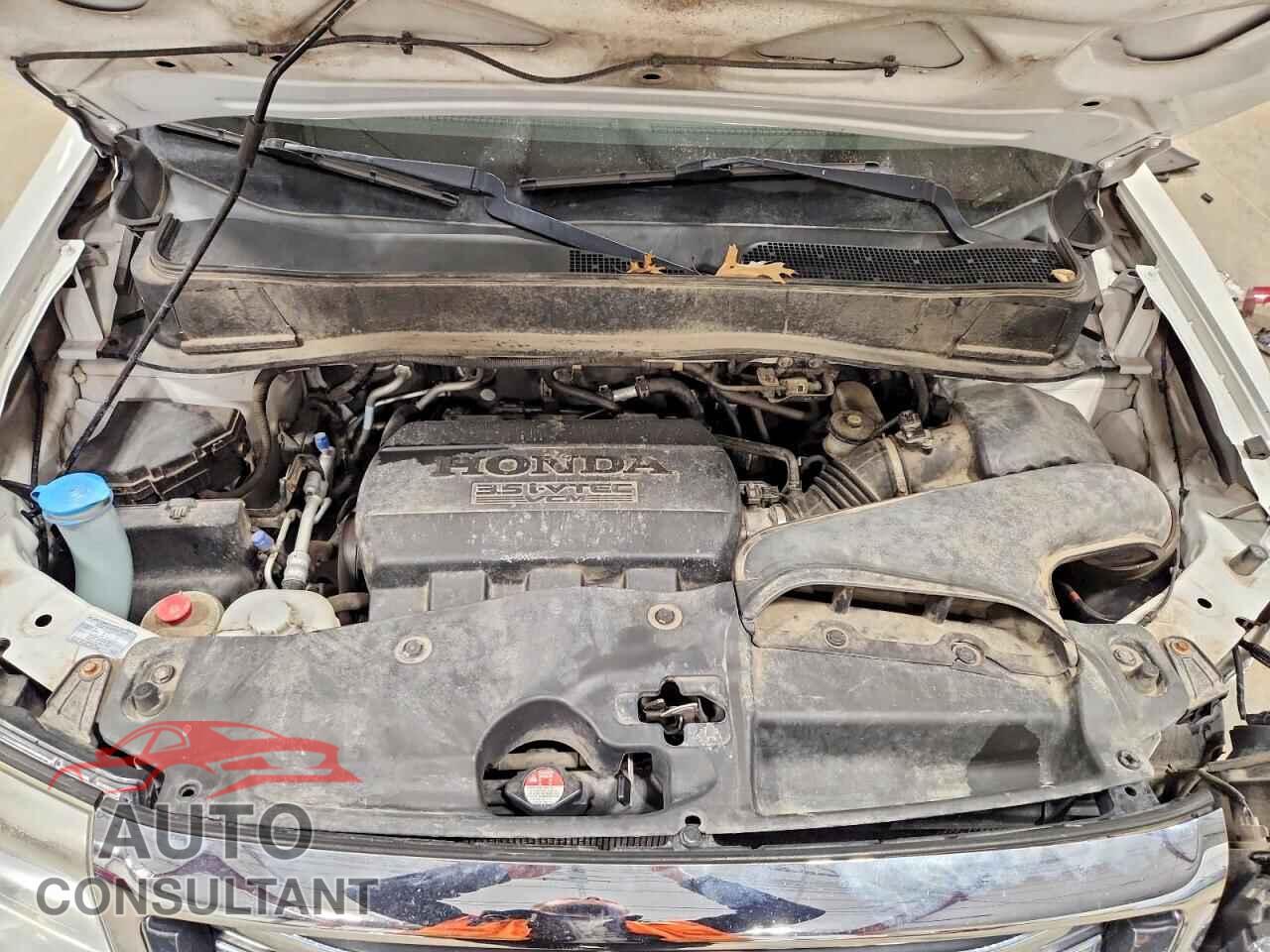 HONDA PILOT 2014 - 5FNYF4H9XEB007767