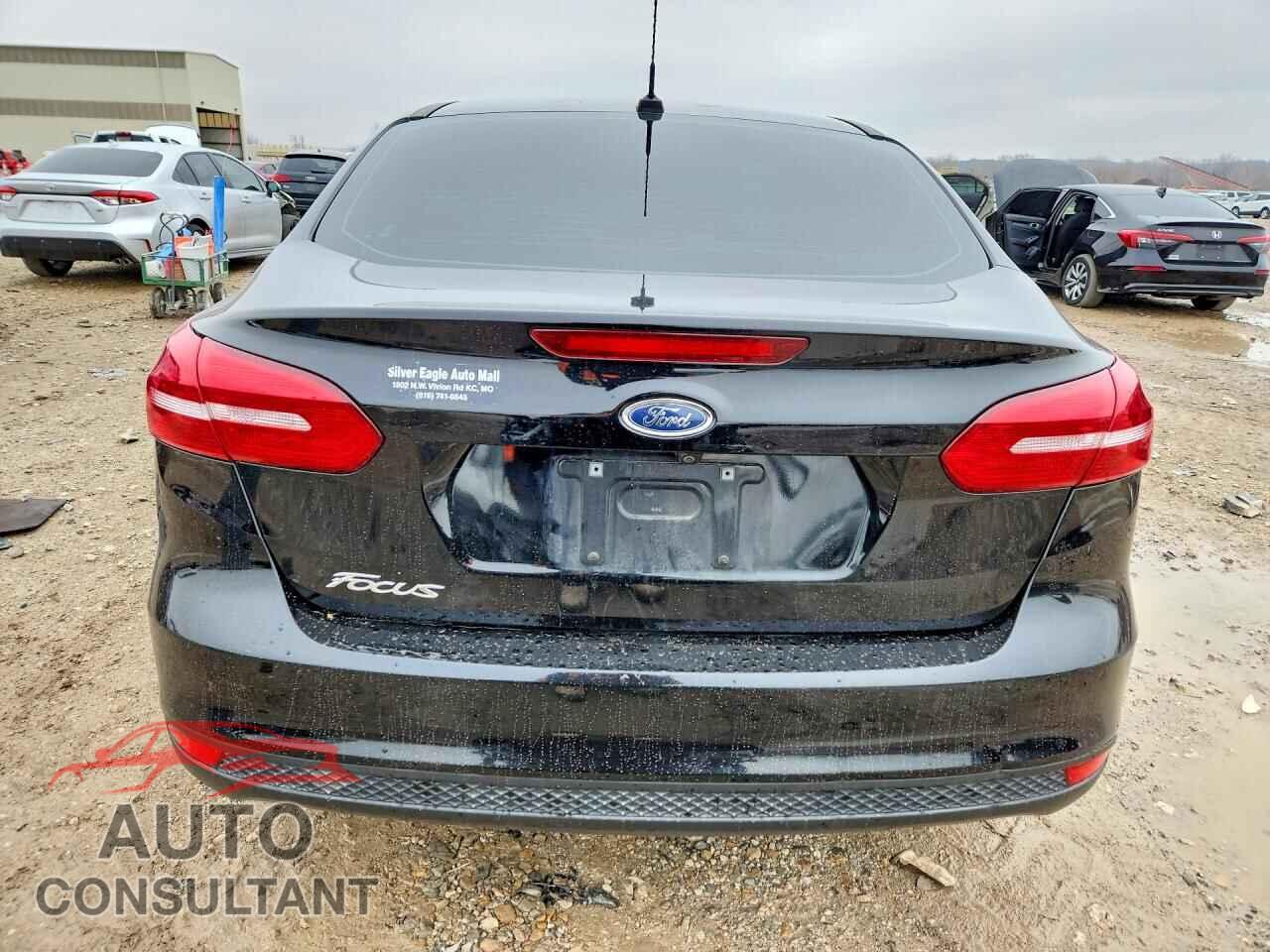 FORD FOCUS 2017 - 1FADP3E29HL263337