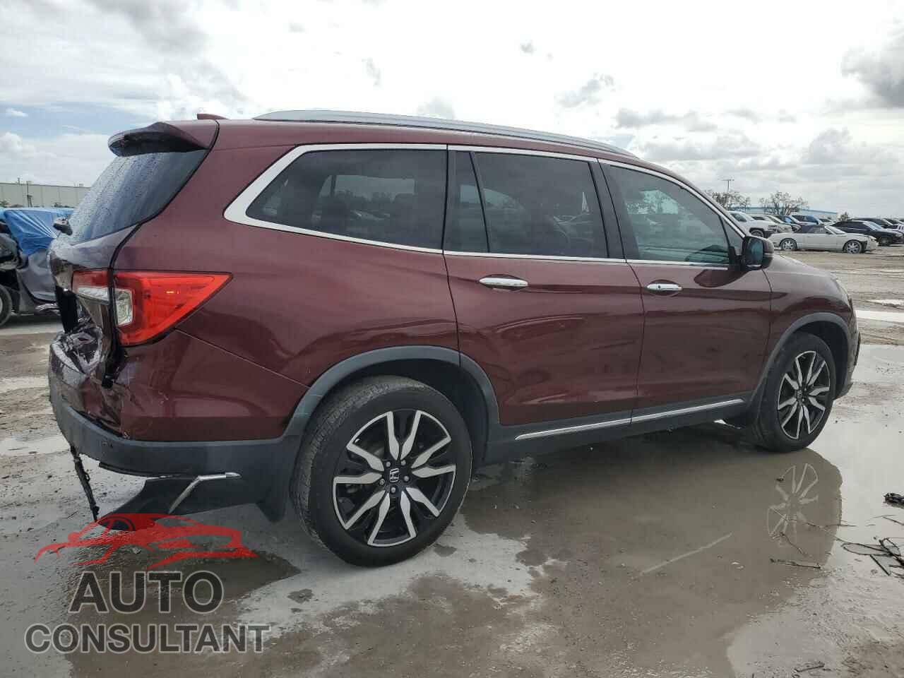 HONDA PILOT 2019 - 5FNYF5H99KB023525