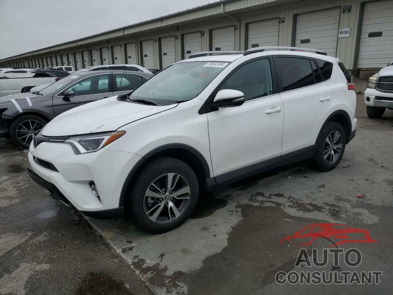 TOYOTA RAV4 2018 - 2T3WFREV3JW477522