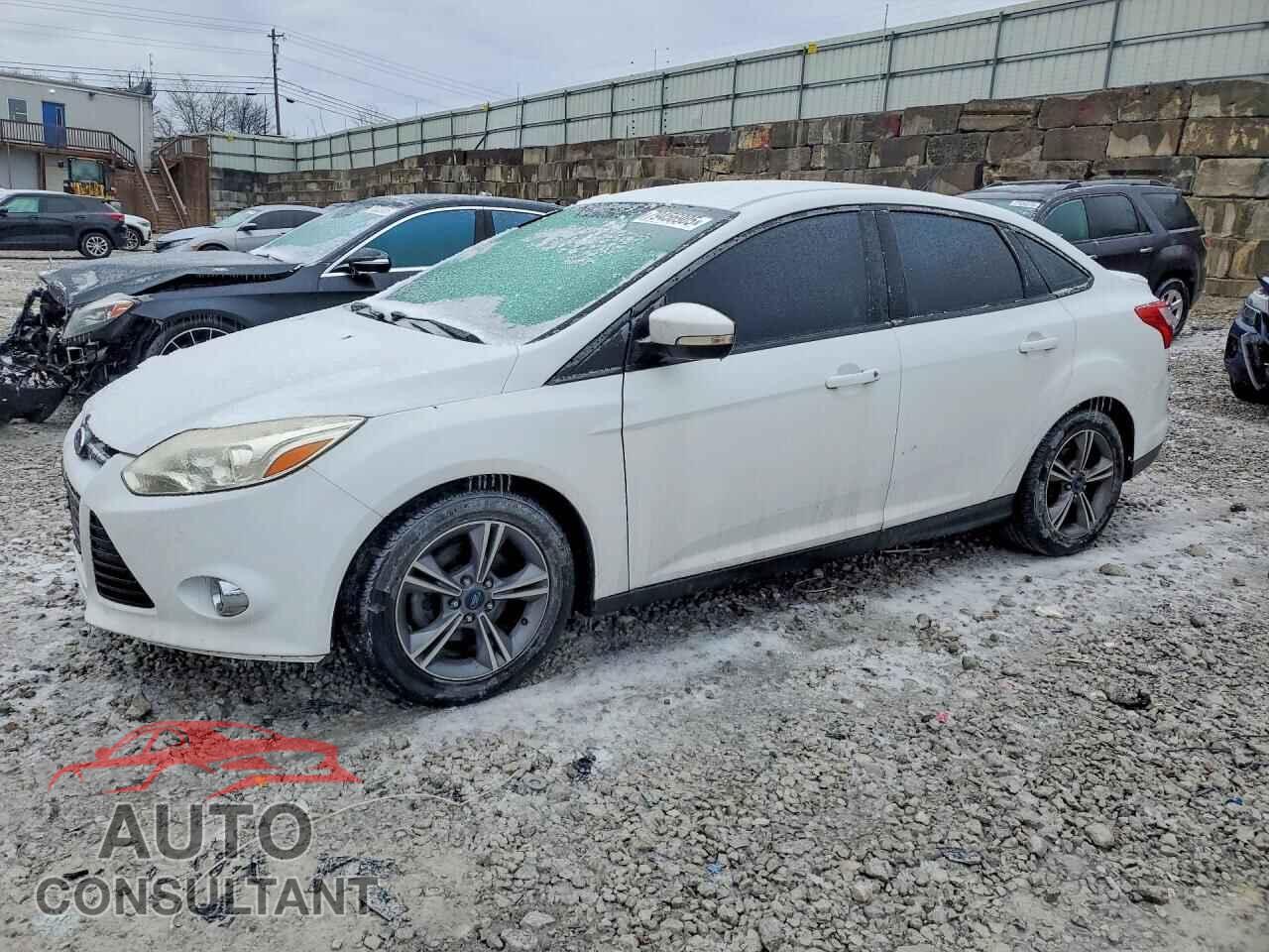 FORD FOCUS 2014 - 1FADP3F22EL418546