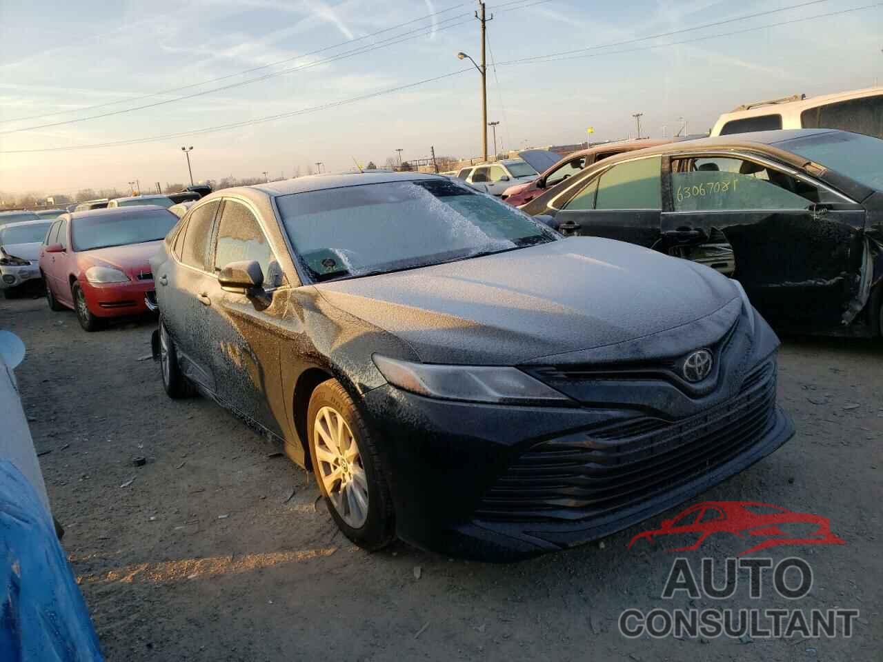 TOYOTA CAMRY 2018 - JTNB11HK4J3023276