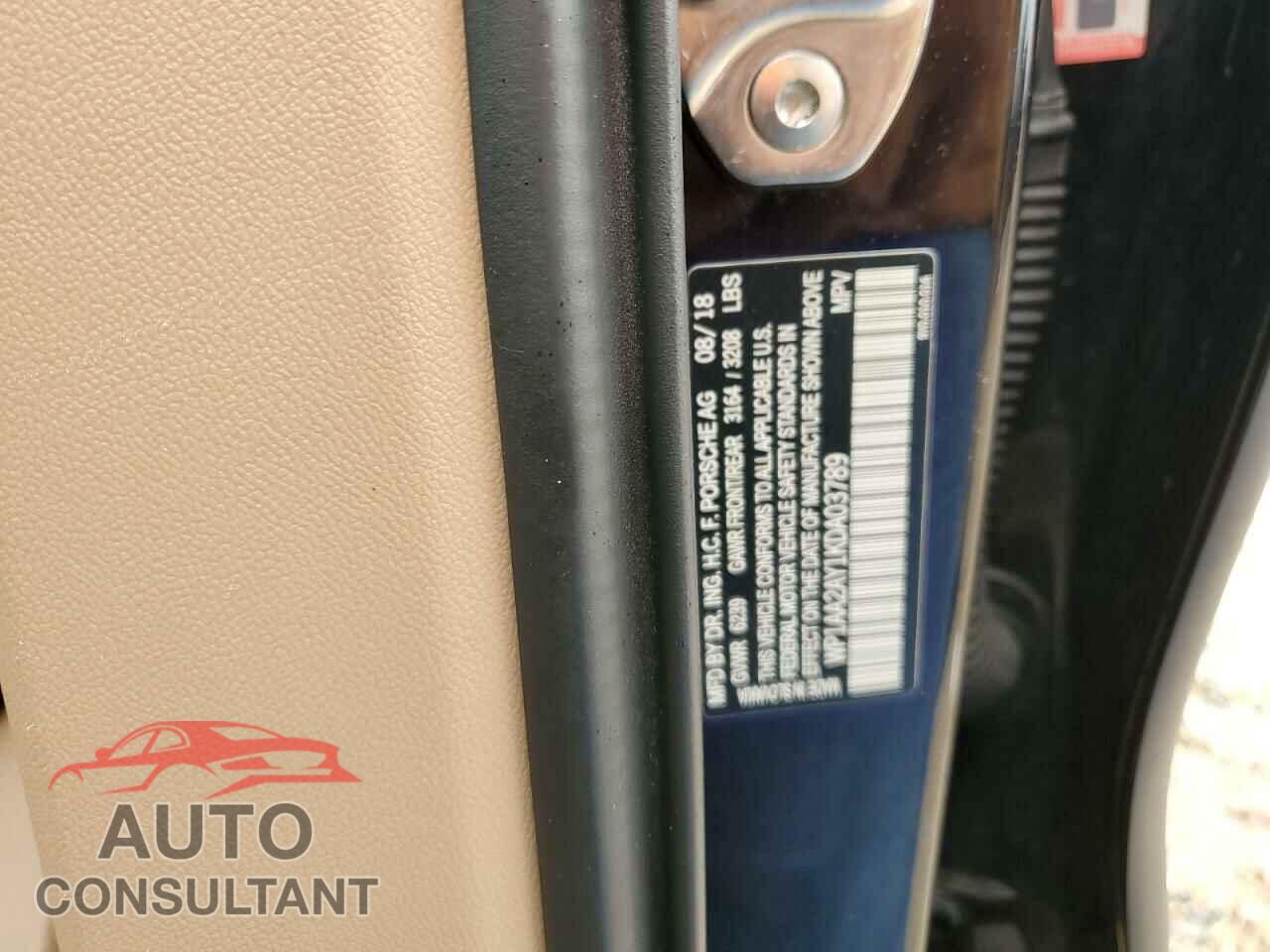 PORSCHE CAYENNE 2019 - WP1AA2AY1KDA03789