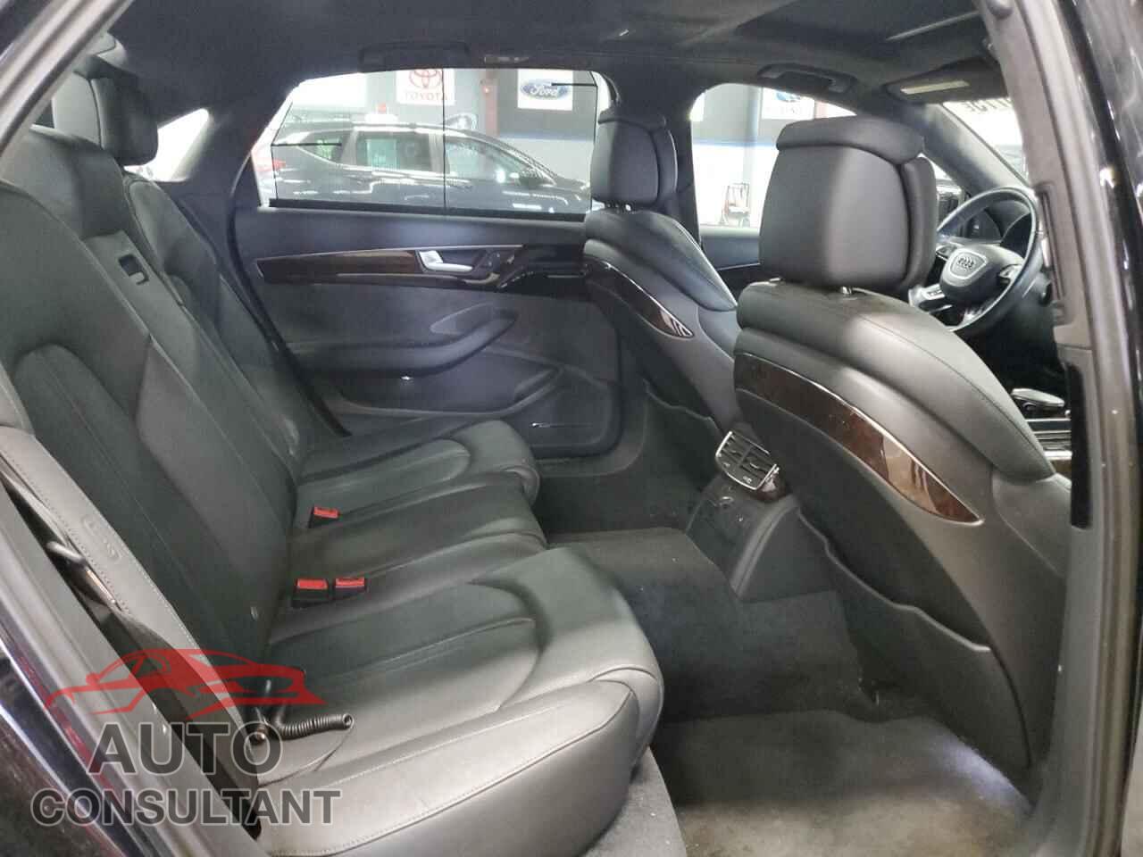 AUDI A8 2012 - WAURVAFD5CN003084