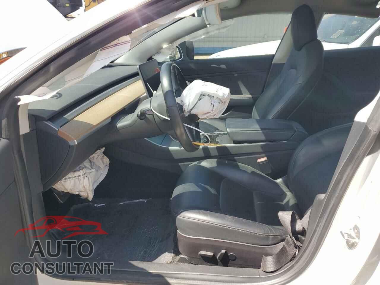 TESLA MODEL 3 2018 - 5YJ3E1EA3JF010658