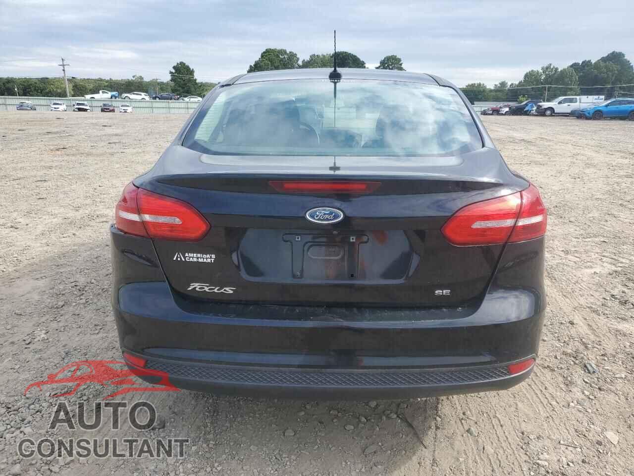 FORD FOCUS 2017 - 1FADP3F28HL329570