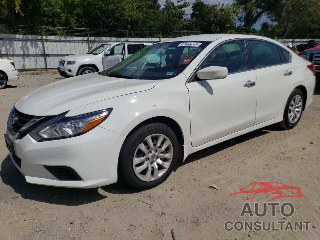 NISSAN ALTIMA 2018 - 1N4AL3AP4JC214780
