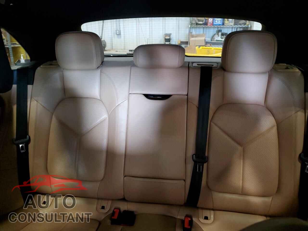 PORSCHE MACAN 2017 - WP1AA2A59HLB00551