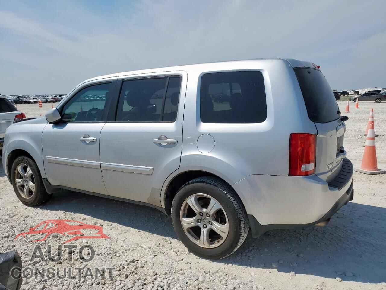 HONDA PILOT 2012 - 5FNYF3H54CB005422