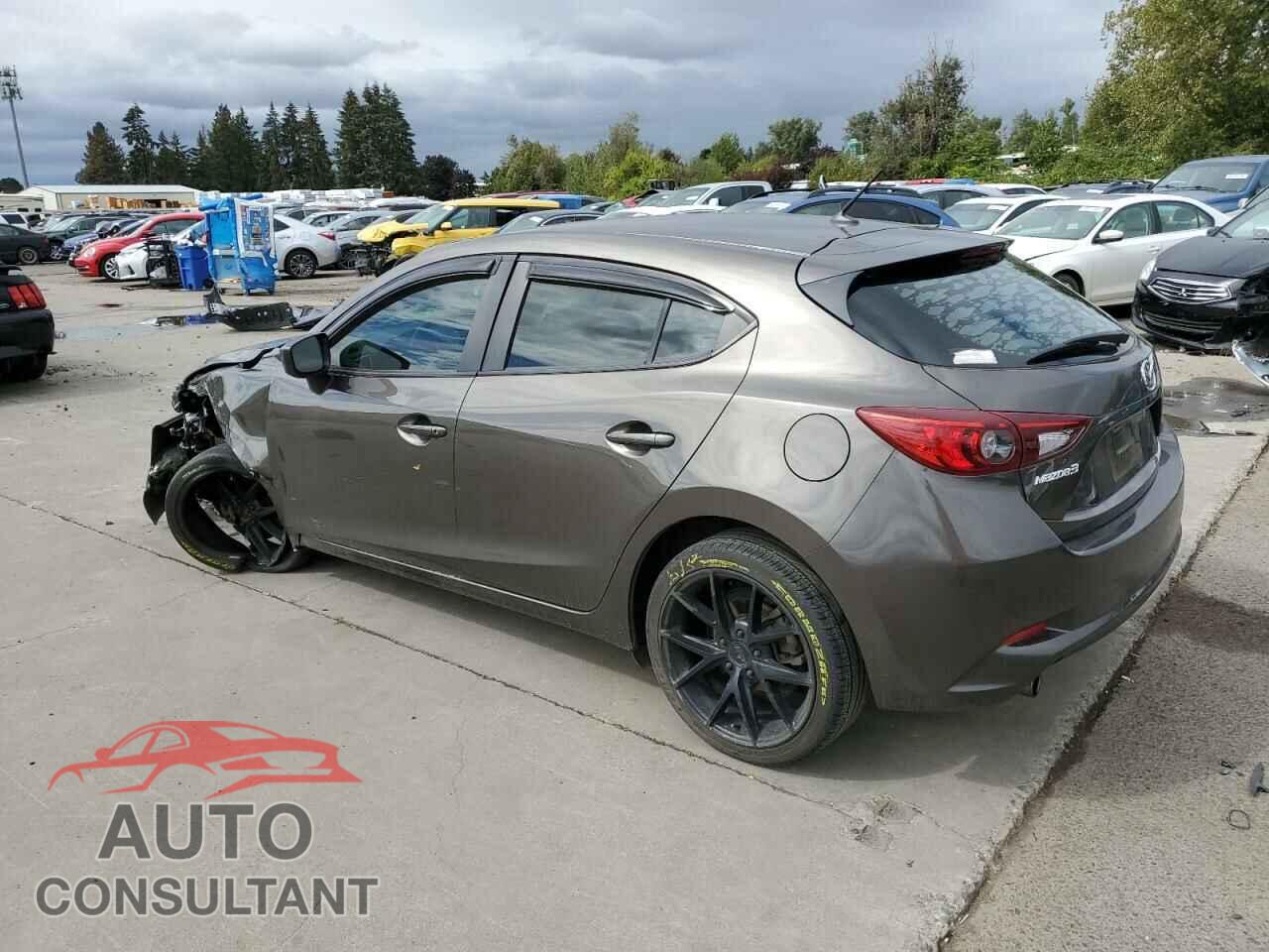 MAZDA 3 2017 - 3MZBN1K77HM156620