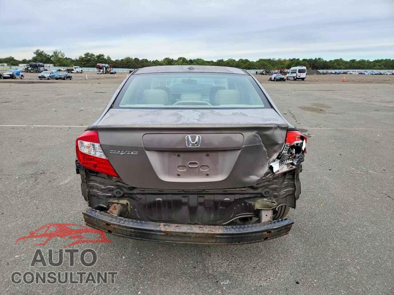 HONDA CIVIC 2012 - 2HGFB2F92CH570816