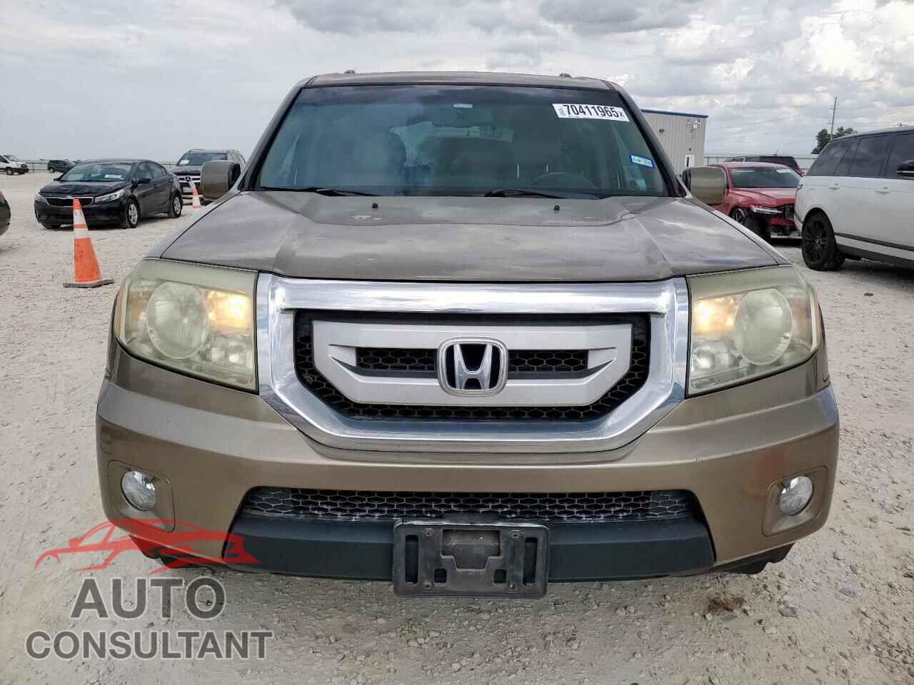 HONDA PILOT 2011 - 5FNYF3H64BB043269