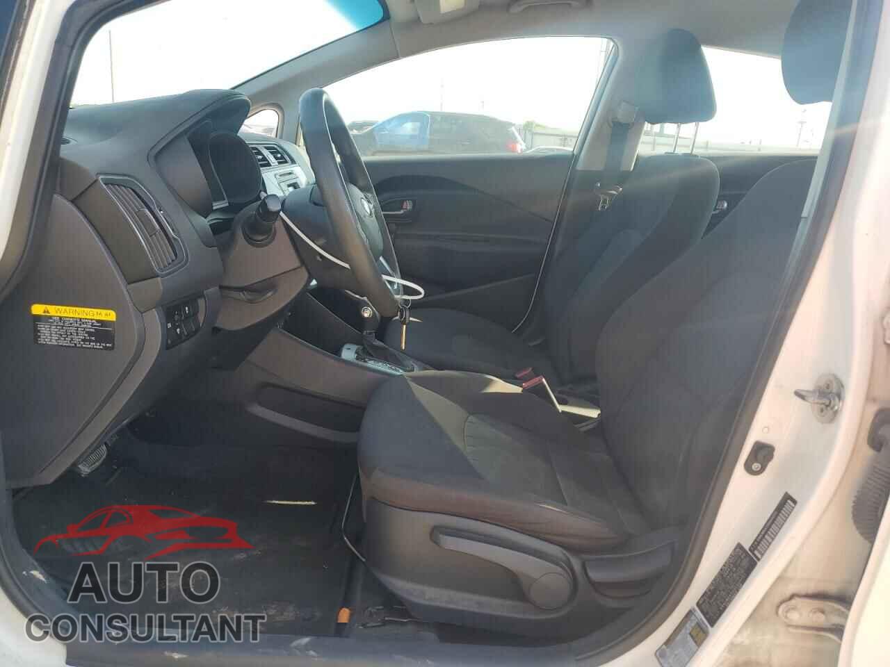 KIA RIO 2016 - KNADM4A33G6600151