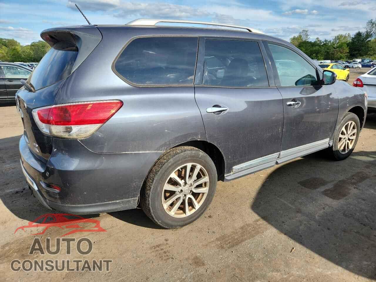 NISSAN PATHFINDER 2013 - 5N1AR2MM9DC653235