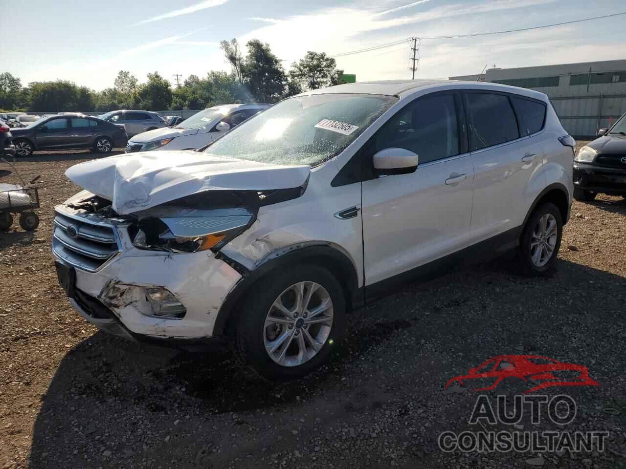FORD ESCAPE 2017 - 1FMCU9GD9HUB00239