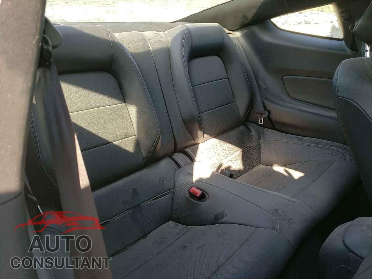 FORD MUSTANG 2020 - 1FA6P8TH3L5136691
