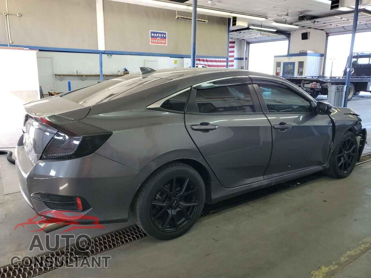HONDA CIVIC 2017 - 19XFC1F38HE201589