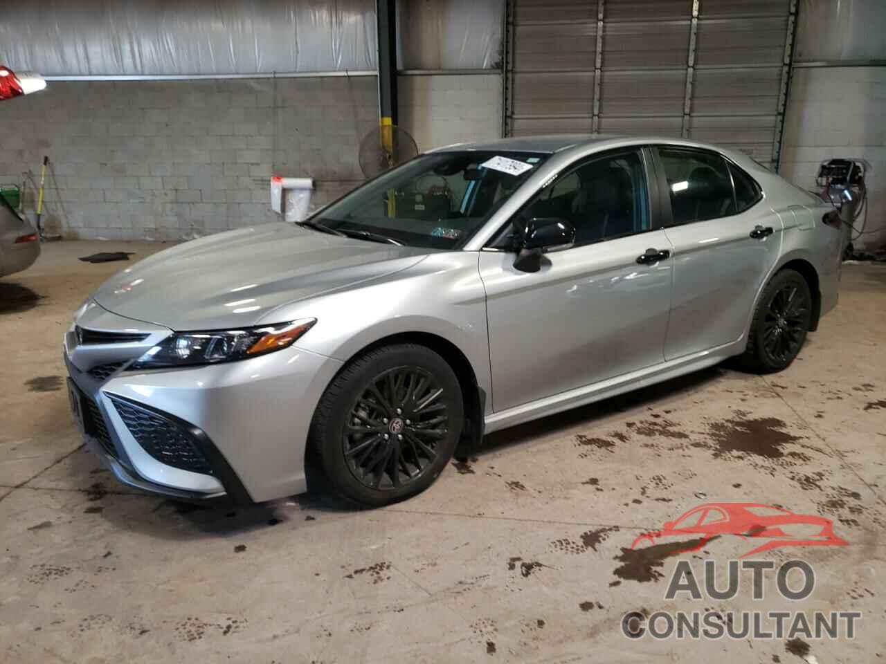 TOYOTA CAMRY 2022 - 4T1G11AK7NU060449