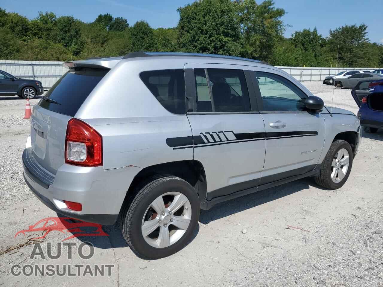 JEEP COMPASS 2011 - 1J4NF1FB2BD215548