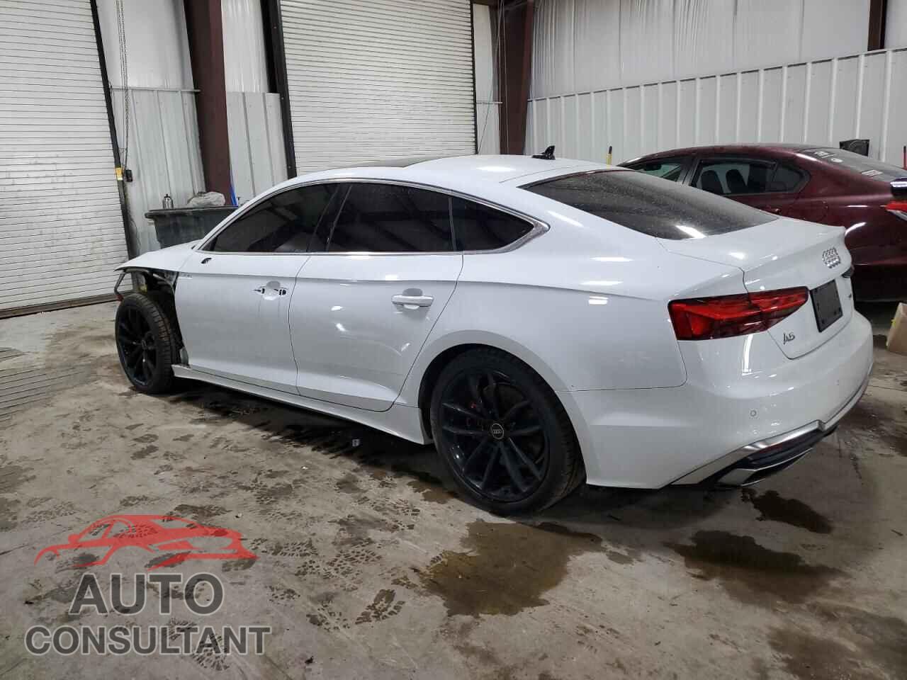 AUDI A5 2022 - WAUFACF53NA024934