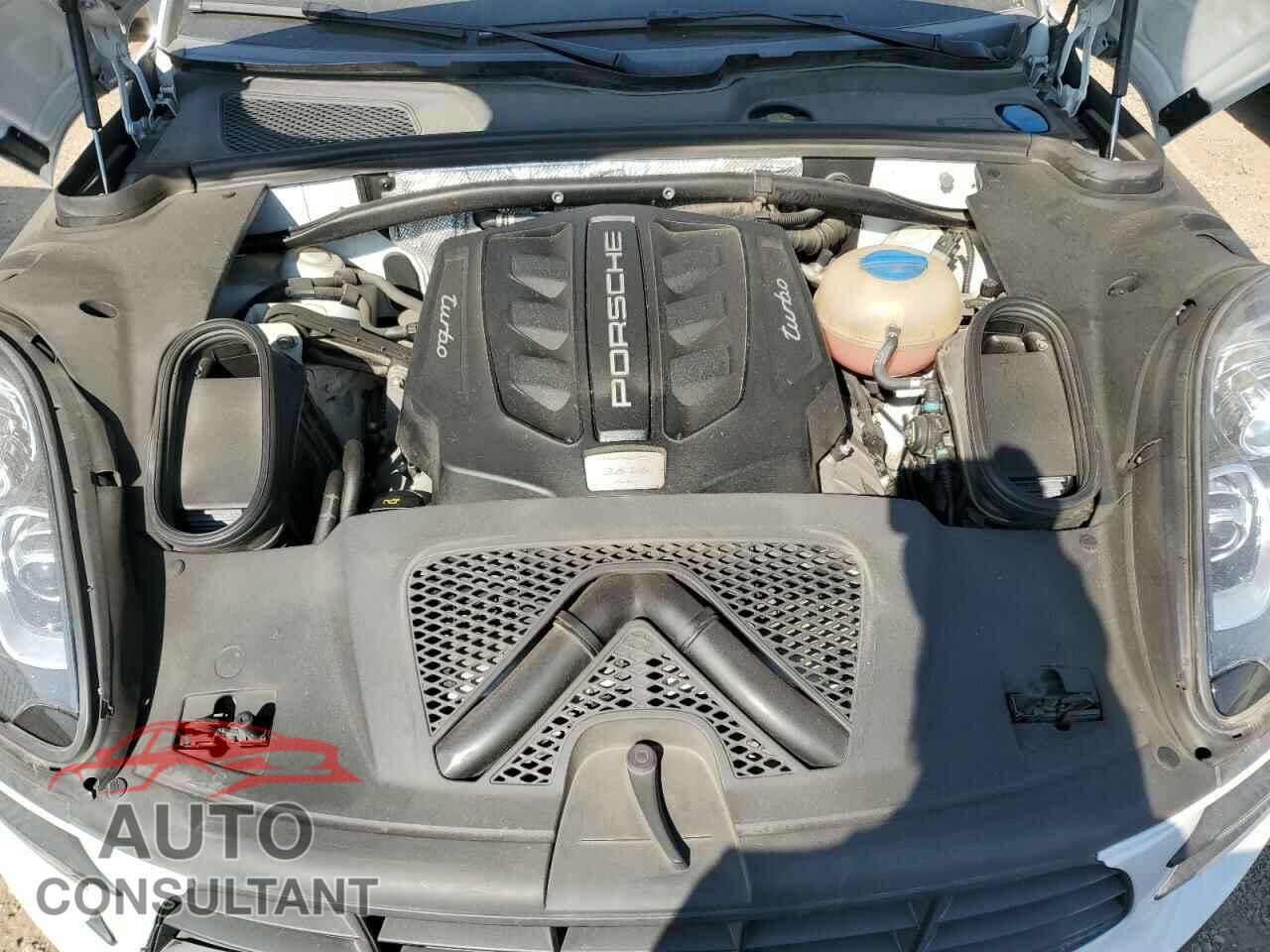 PORSCHE MACAN 2017 - WP1AF2A54HLB61646