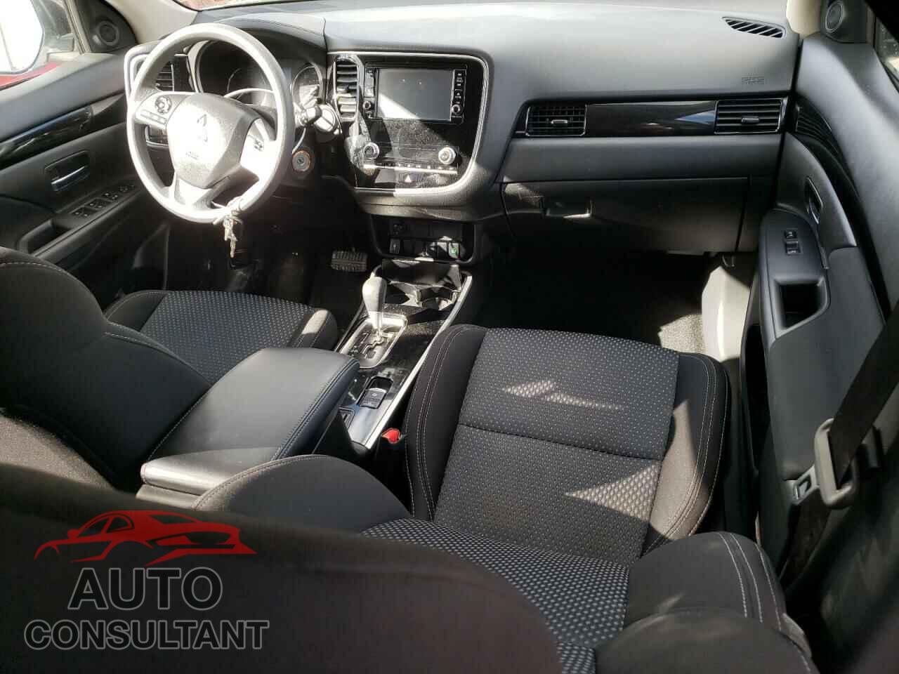 MITSUBISHI OUTLANDER 2020 - JA4AD2A31LZ042006