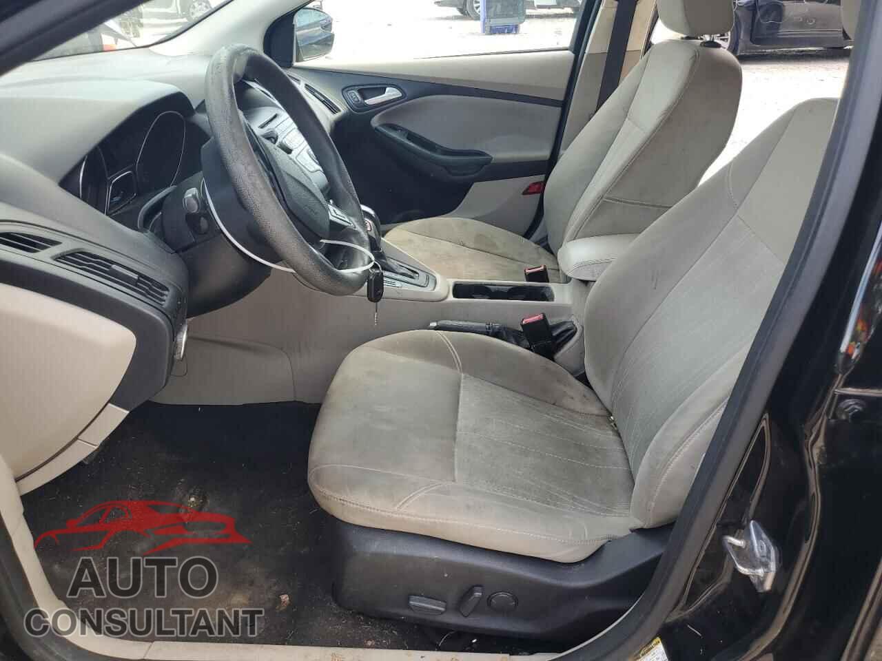 FORD FOCUS 2016 - 1FADP3F22GL223887