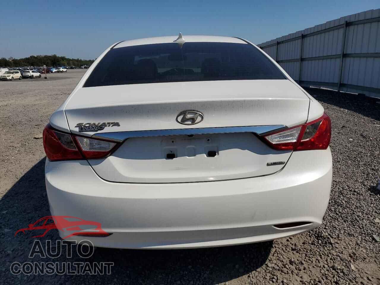 HYUNDAI SONATA 2011 - 5NPEC4ACXBH113084