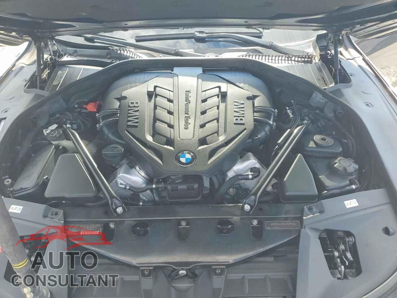 BMW 7 SERIES 2012 - WBAKC8C5XCC436084