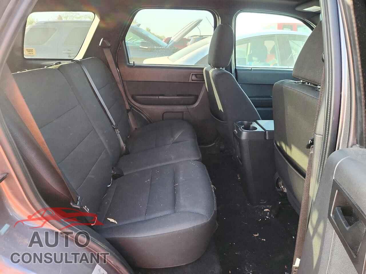 FORD ESCAPE 2012 - 1FMCU9DG2CKA72657