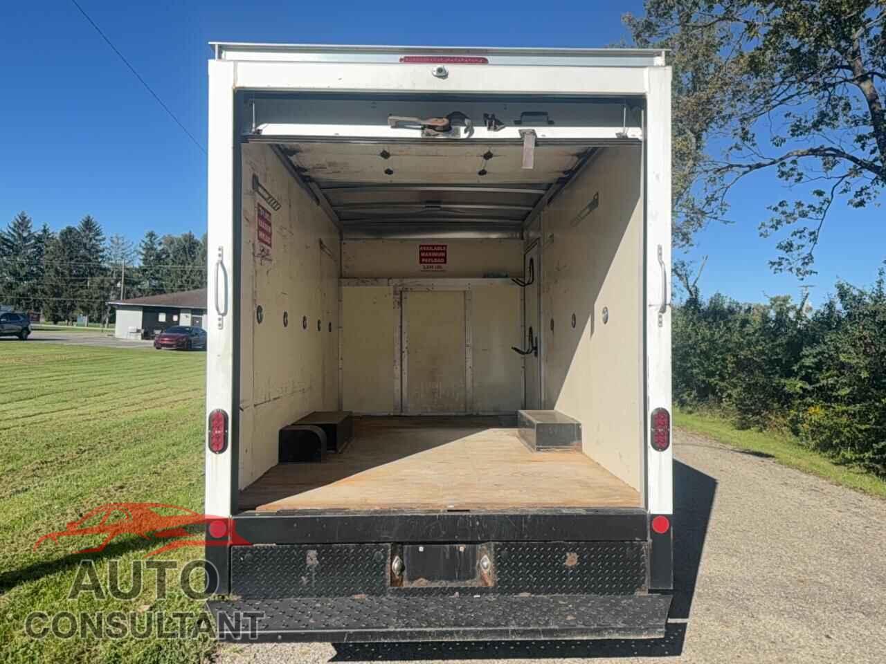 FORD ECONOLINE 2022 - 1FDWE3FK2NDC29877