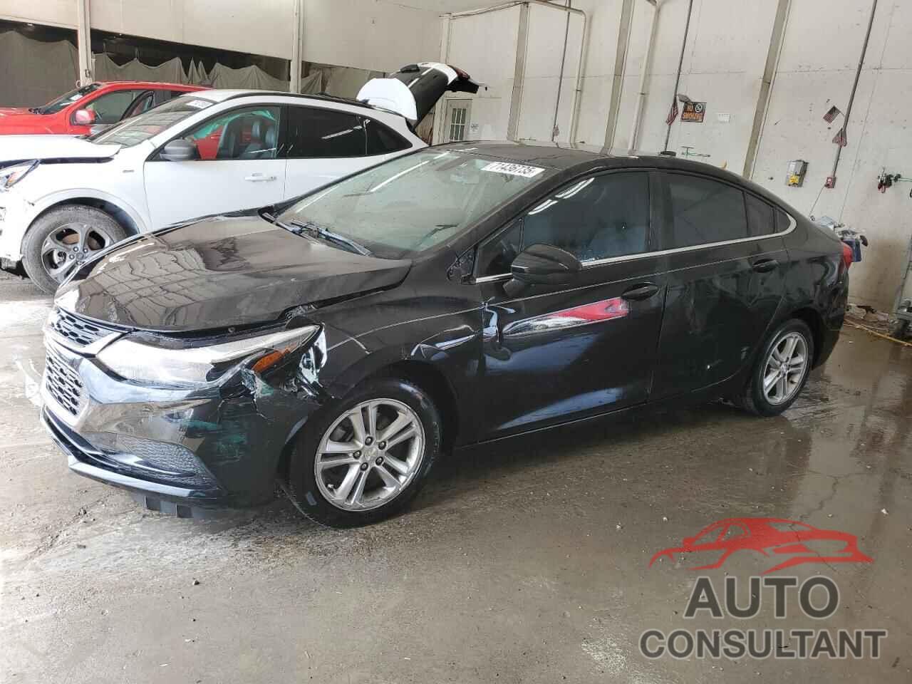 CHEVROLET CRUZE 2017 - 1G1BE5SM2H7275825