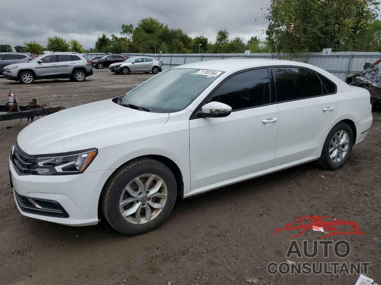 VOLKSWAGEN PASSAT 2018 - 1VWAA7A37JC028152